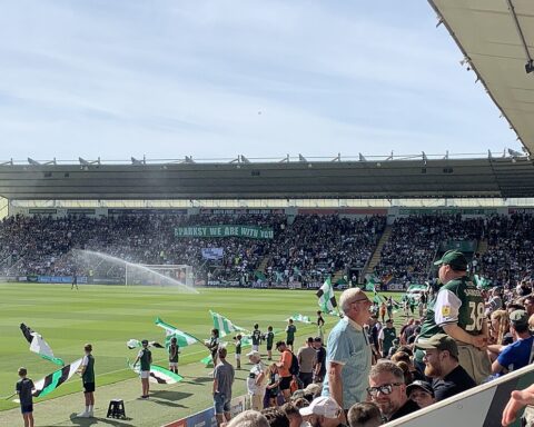 Owen Oseni Chooses Nigeria